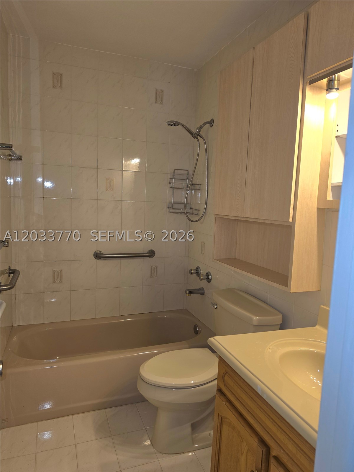 SOUTHERN ESTATES 12TH ADD - Residential