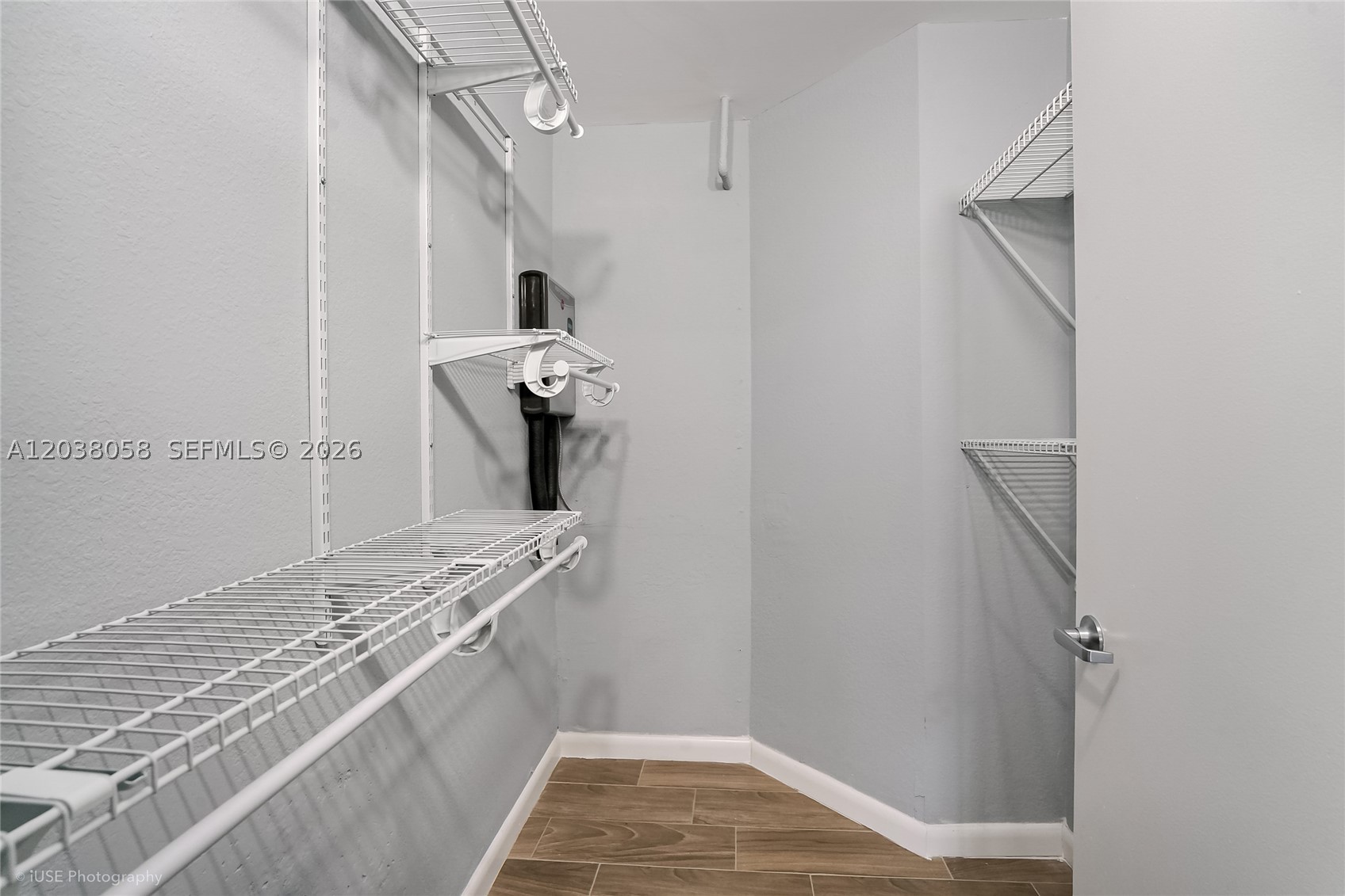 LAS VISTAS AT DORAL CONDO - Residential