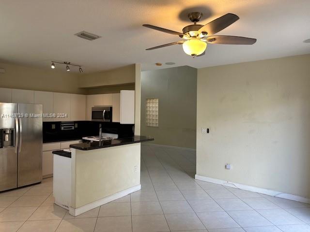 PARCEL A NAUTICA PLAT - Residential Lease