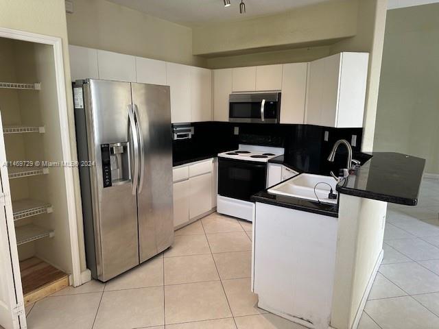 PARCEL A NAUTICA PLAT - Residential Lease