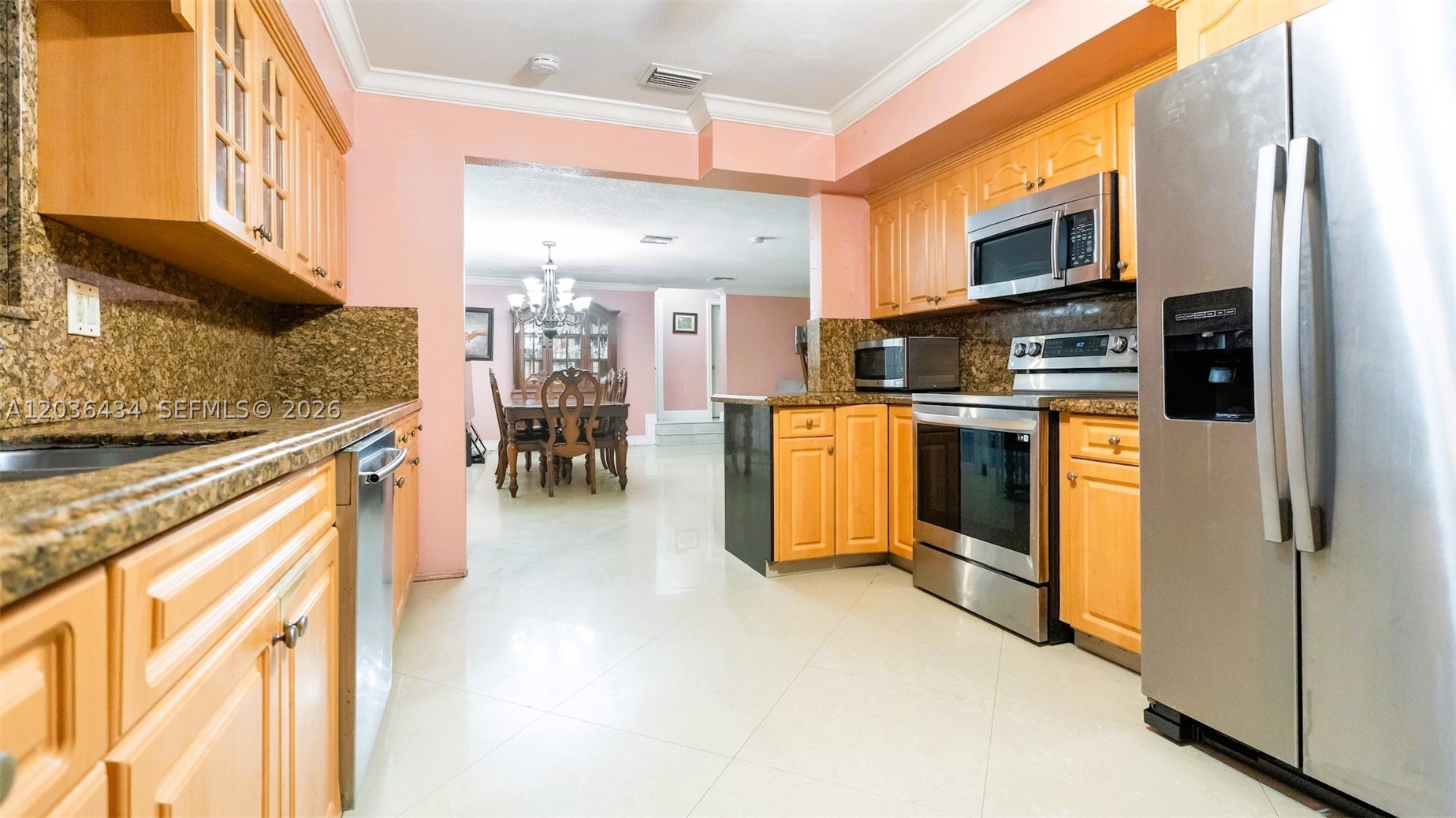 ALHAMBRA HGTS SEC 5 - Residential Lease