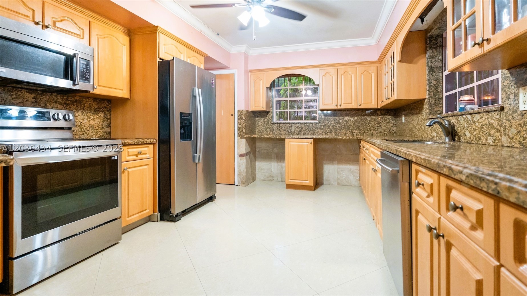 ALHAMBRA HGTS SEC 5 - Residential Lease