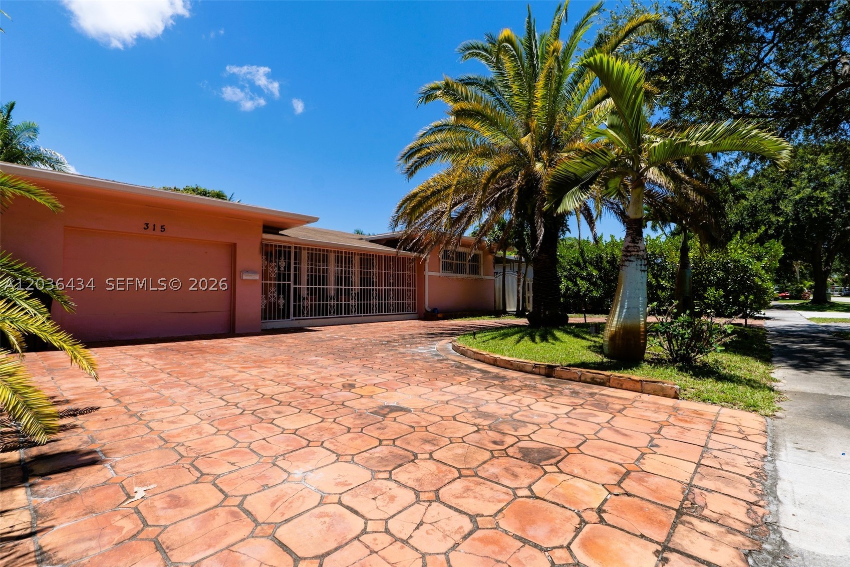 ALHAMBRA HGTS SEC 5 - Residential Lease