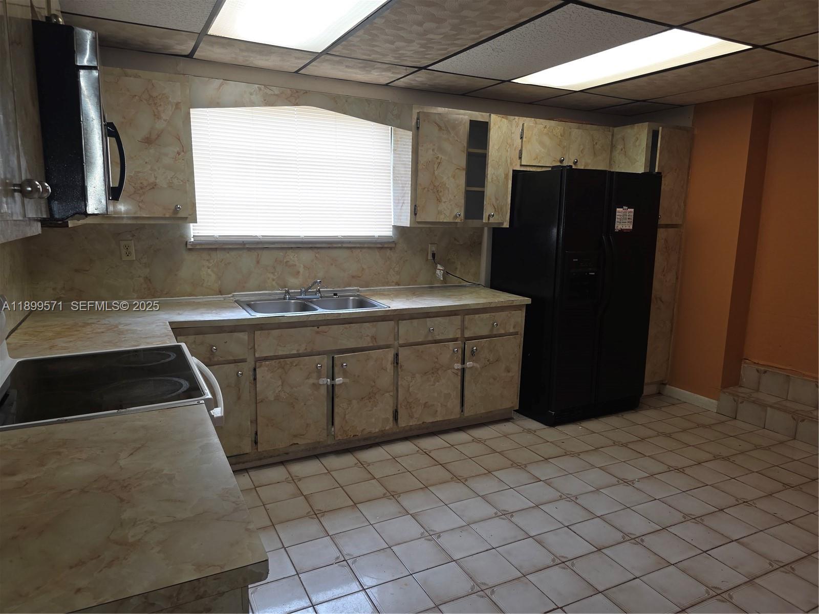 WINONA PARK - Residential Income