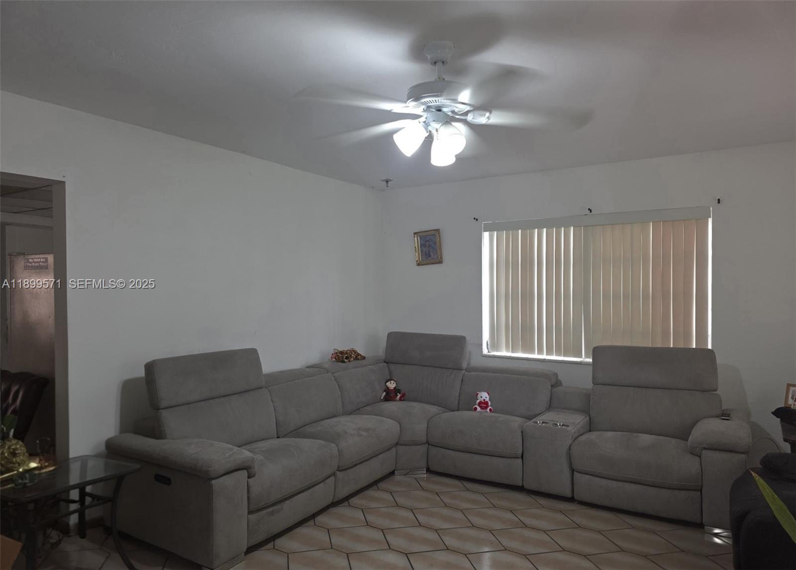 WINONA PARK - Residential Income