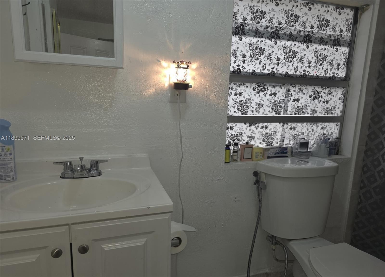 WINONA PARK - Residential Income