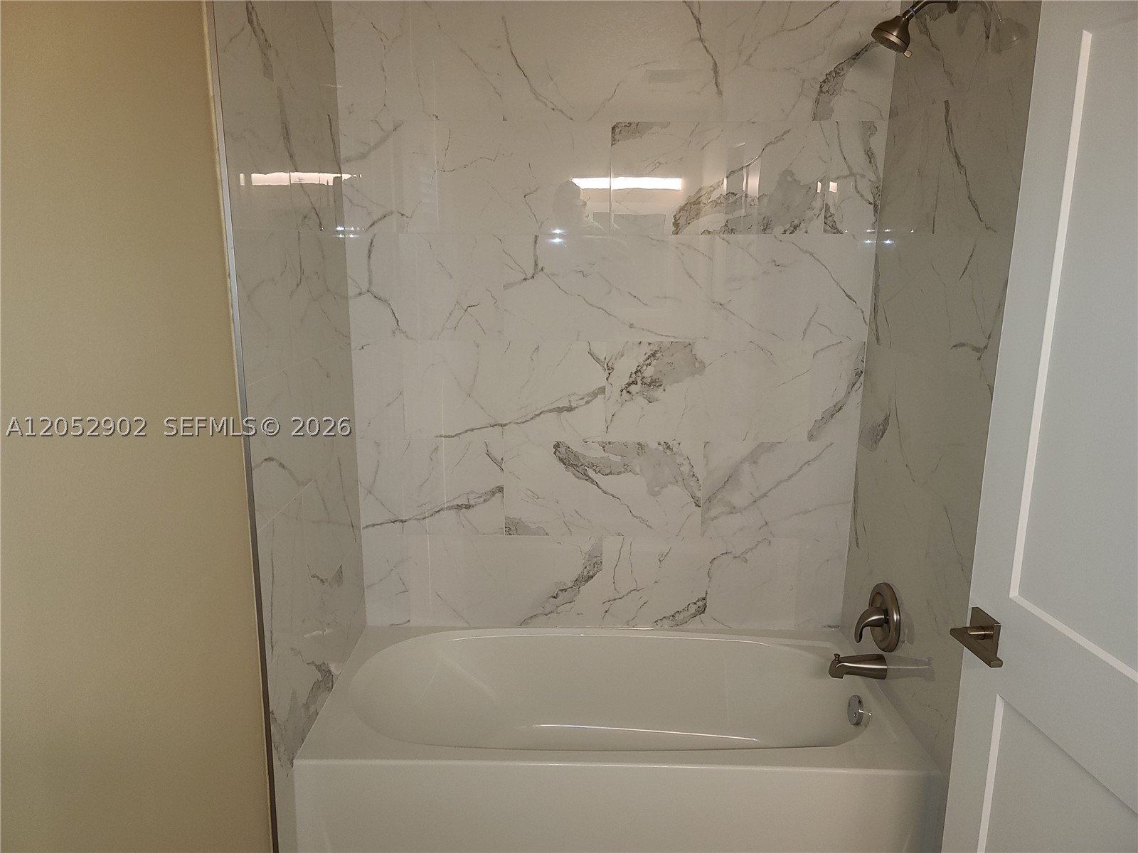 FISHERMANS COVE - Residential Lease