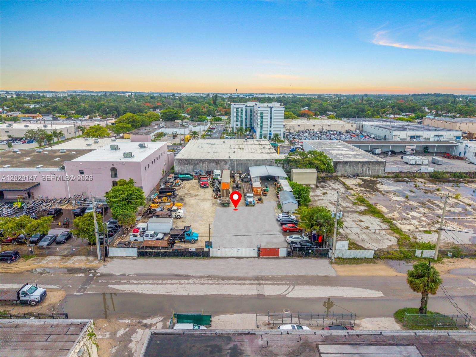 OPA LOCKA INDUSTRIAL PK - Land