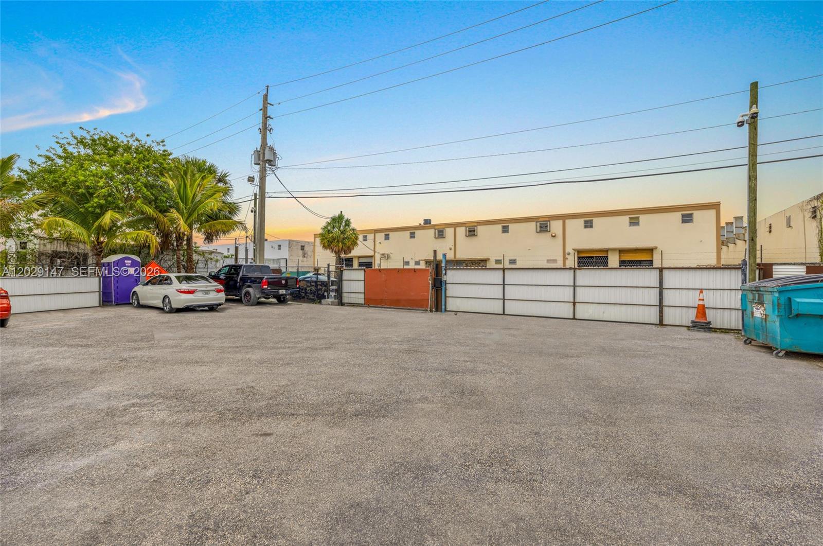 OPA LOCKA INDUSTRIAL PK - Land