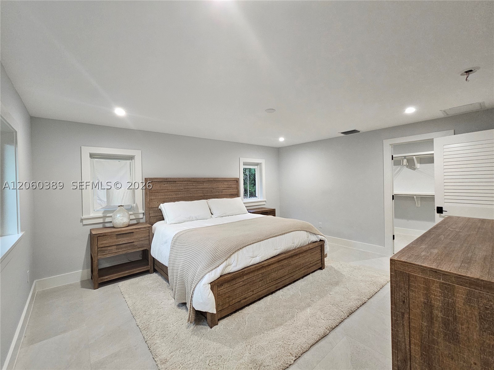 SUNSET POINT - Residential