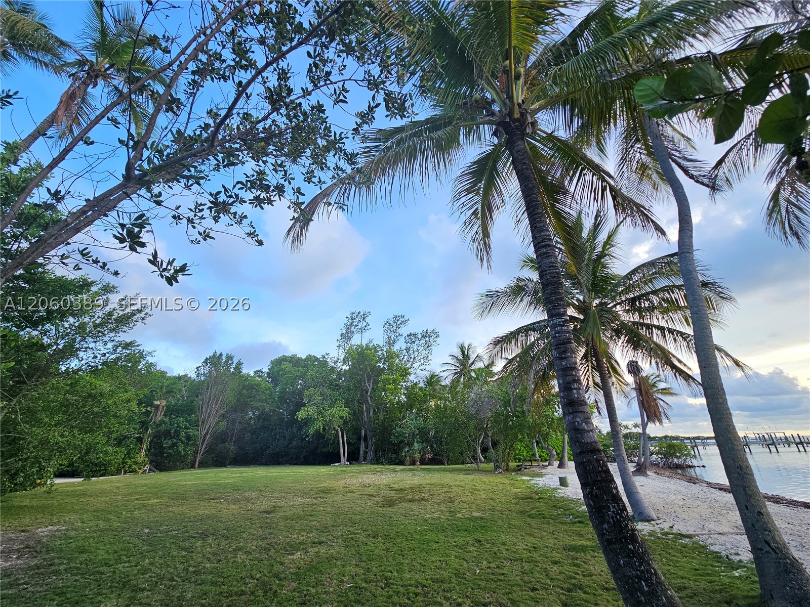 SUNSET POINT - Residential