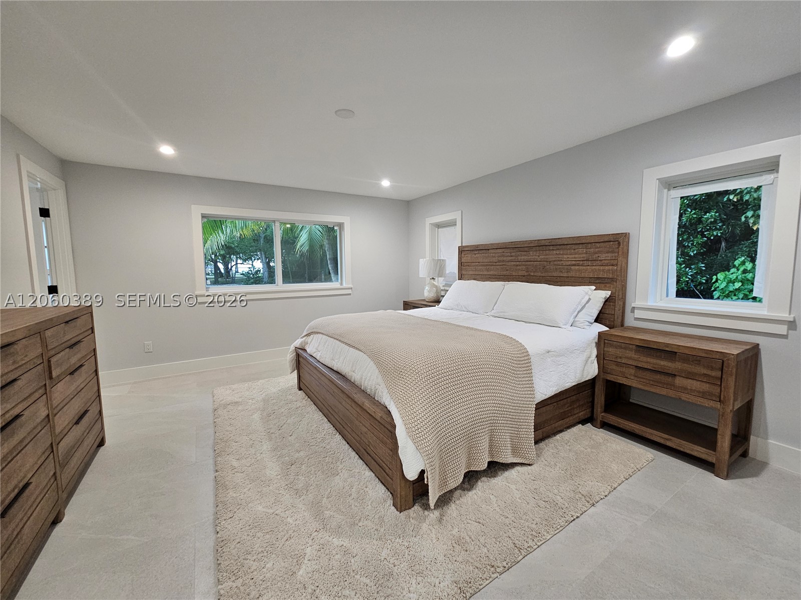 SUNSET POINT - Residential