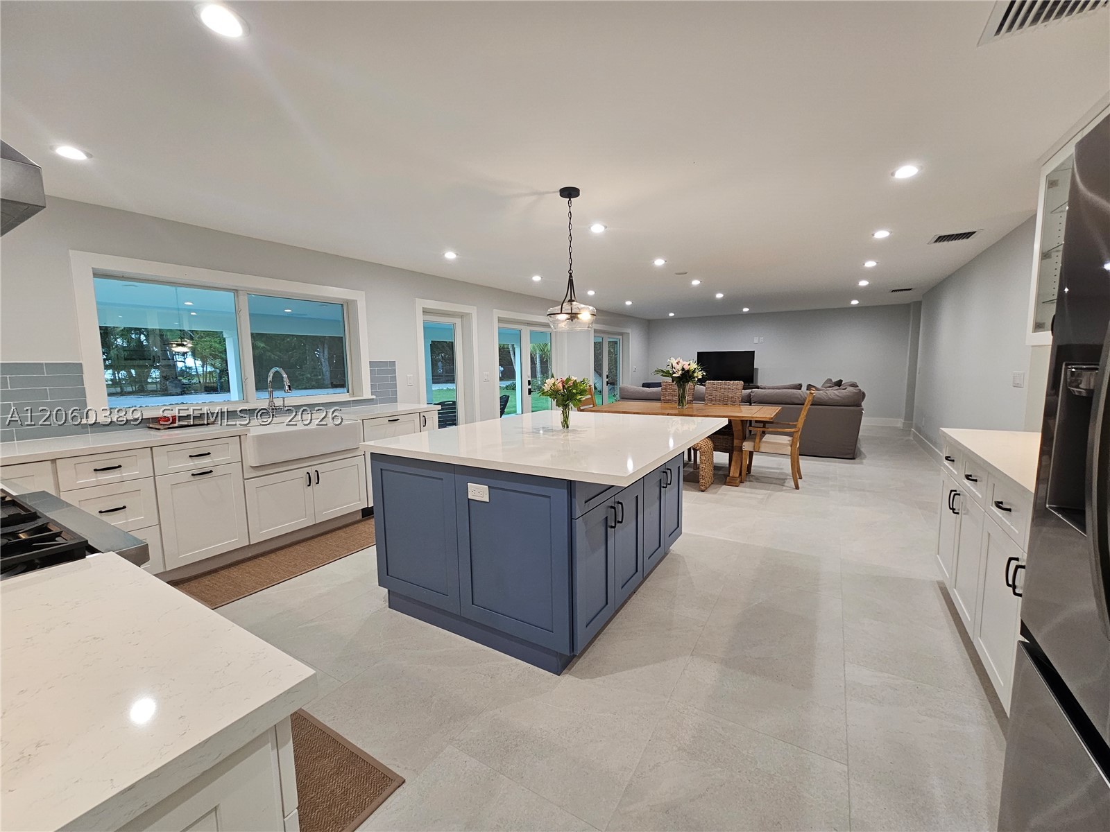 SUNSET POINT - Residential