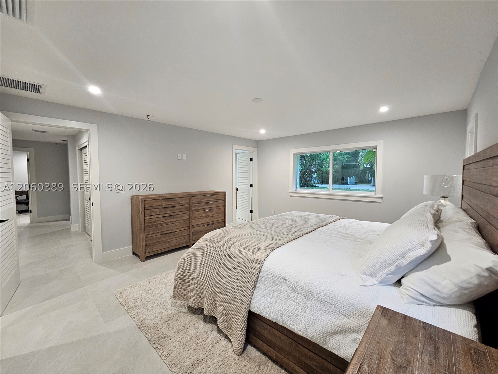 SUNSET POINT - Residential