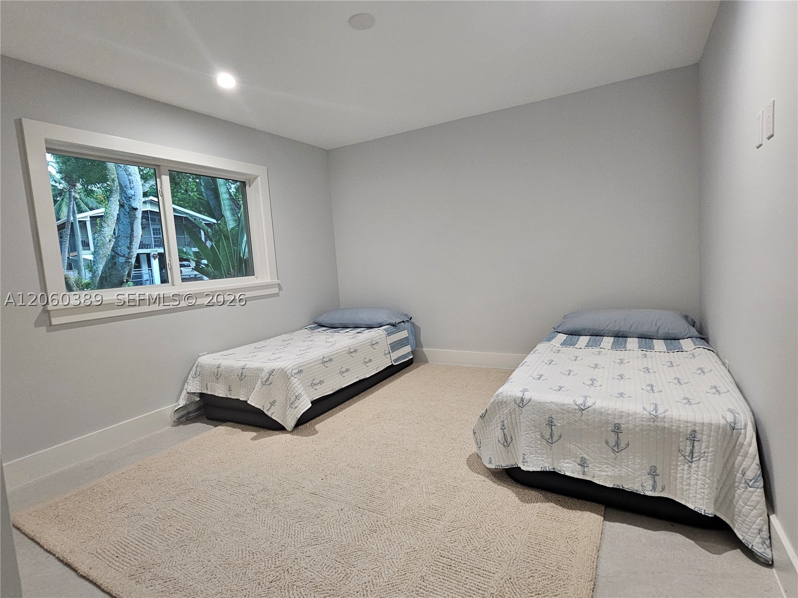 SUNSET POINT - Residential