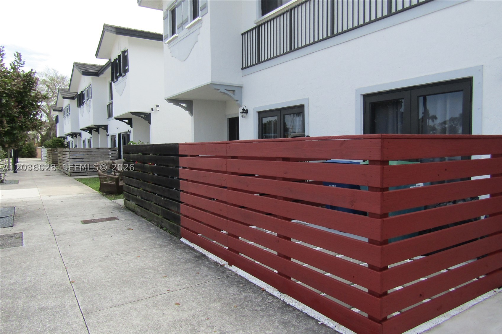 TROPICAL BREEZE TOWNHOUSE - Residential Lease