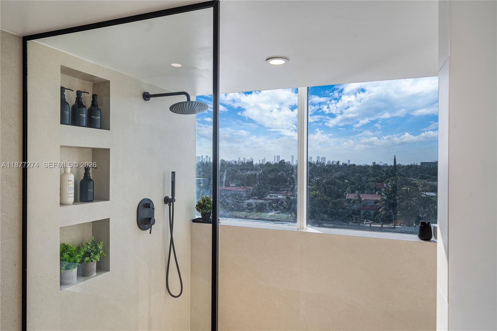 KING DAVID TOWERS CONDO - Residential