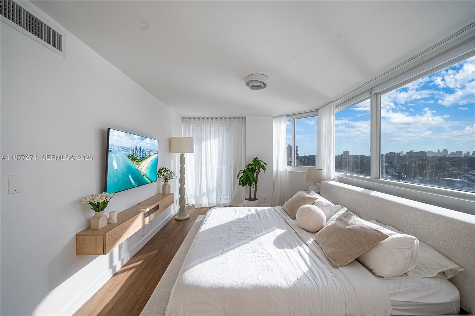 KING DAVID TOWERS CONDO - Residential