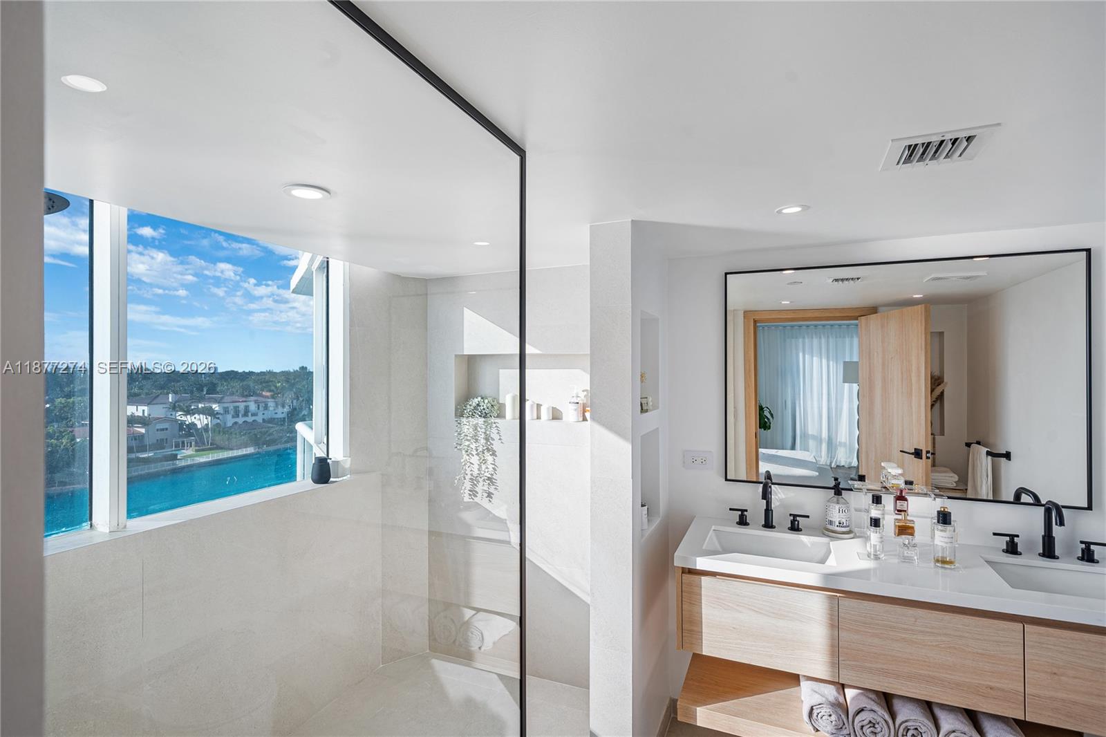 KING DAVID TOWERS CONDO - Residential