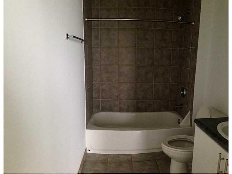 BAYLOFTS CONDO - Residential Lease