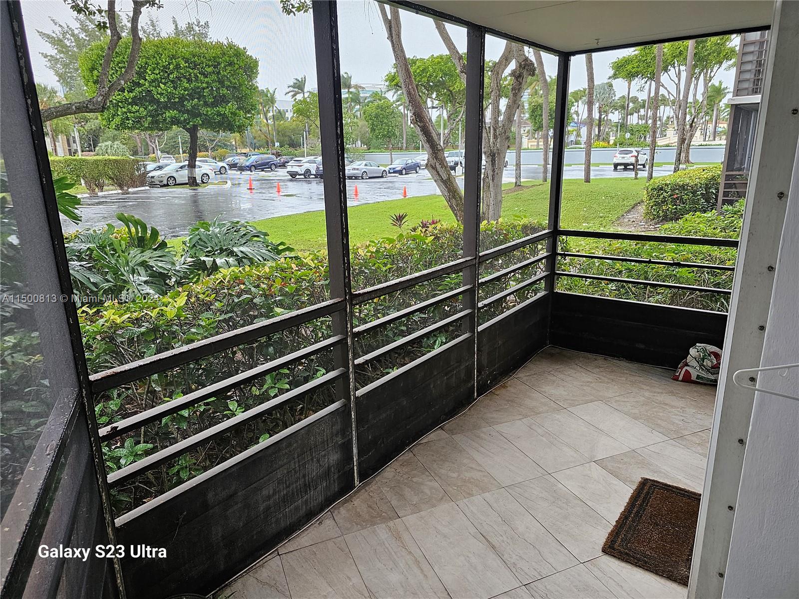 BISCAYA III CONDO - Residential