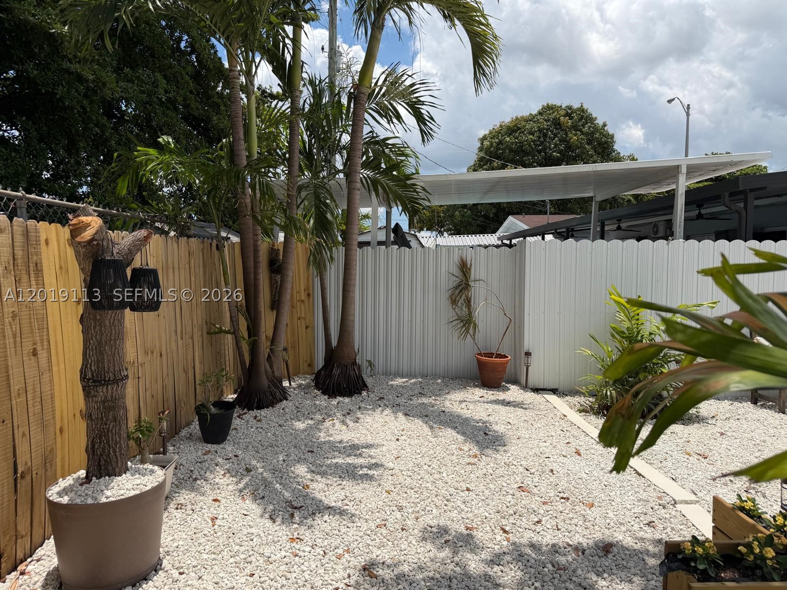 HIALEAH HOMESITES 1ST ADD - Residential