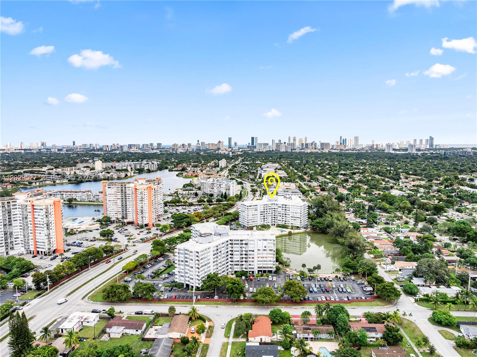 WILSHIRE CONDO - Residential Lease