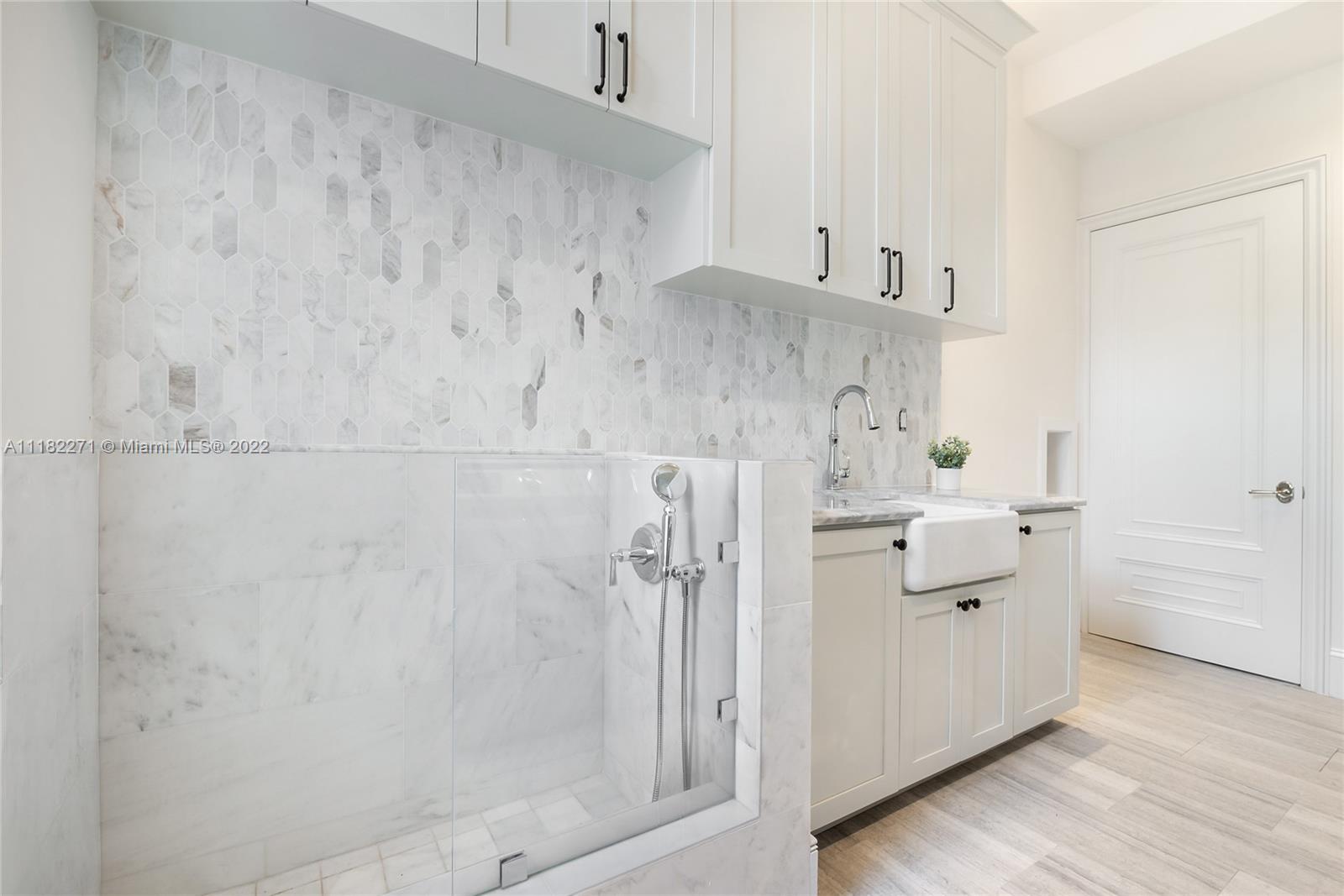 Pinecrest Shear Estates - Residential