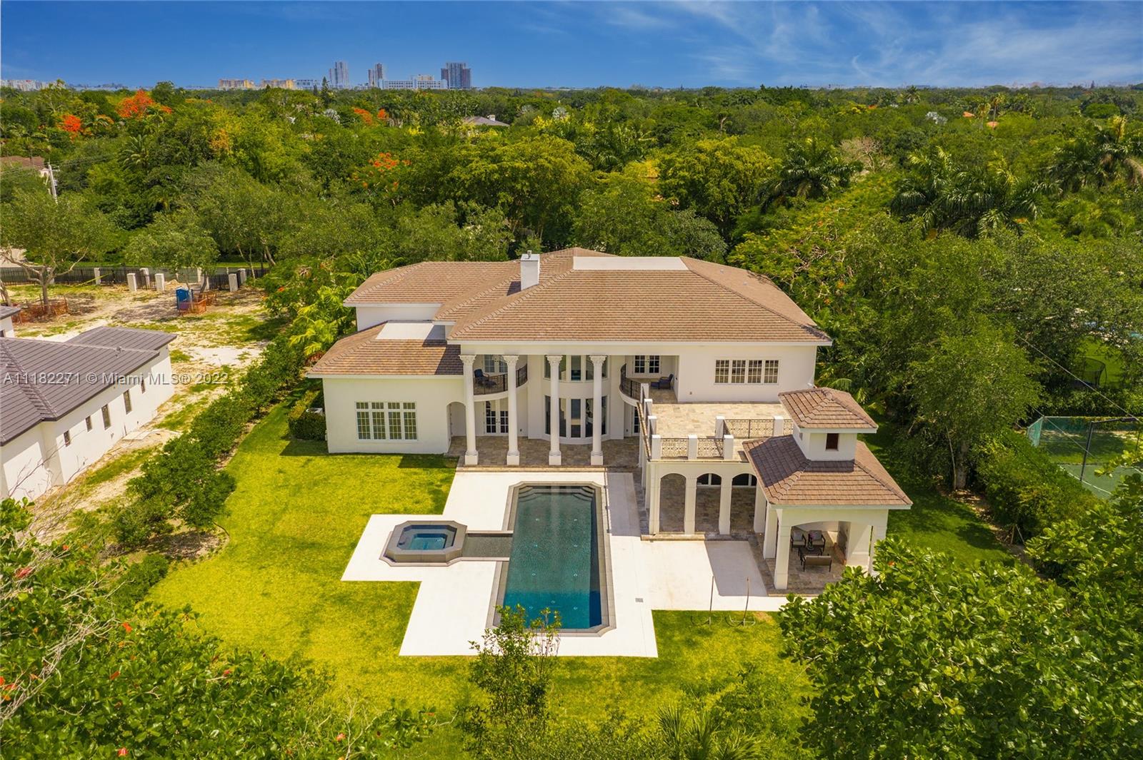 Pinecrest Shear Estates - Residential