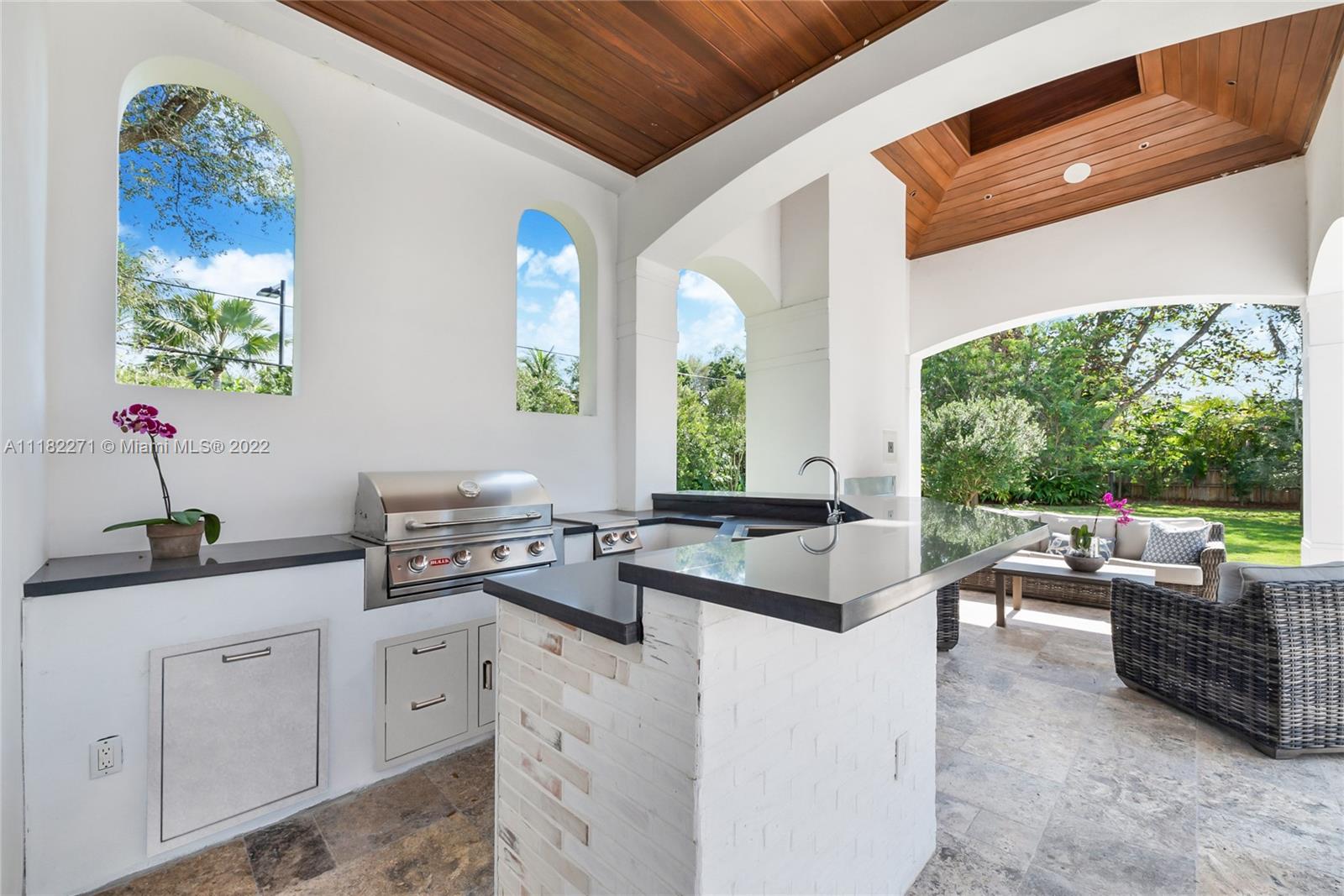 Pinecrest Shear Estates - Residential