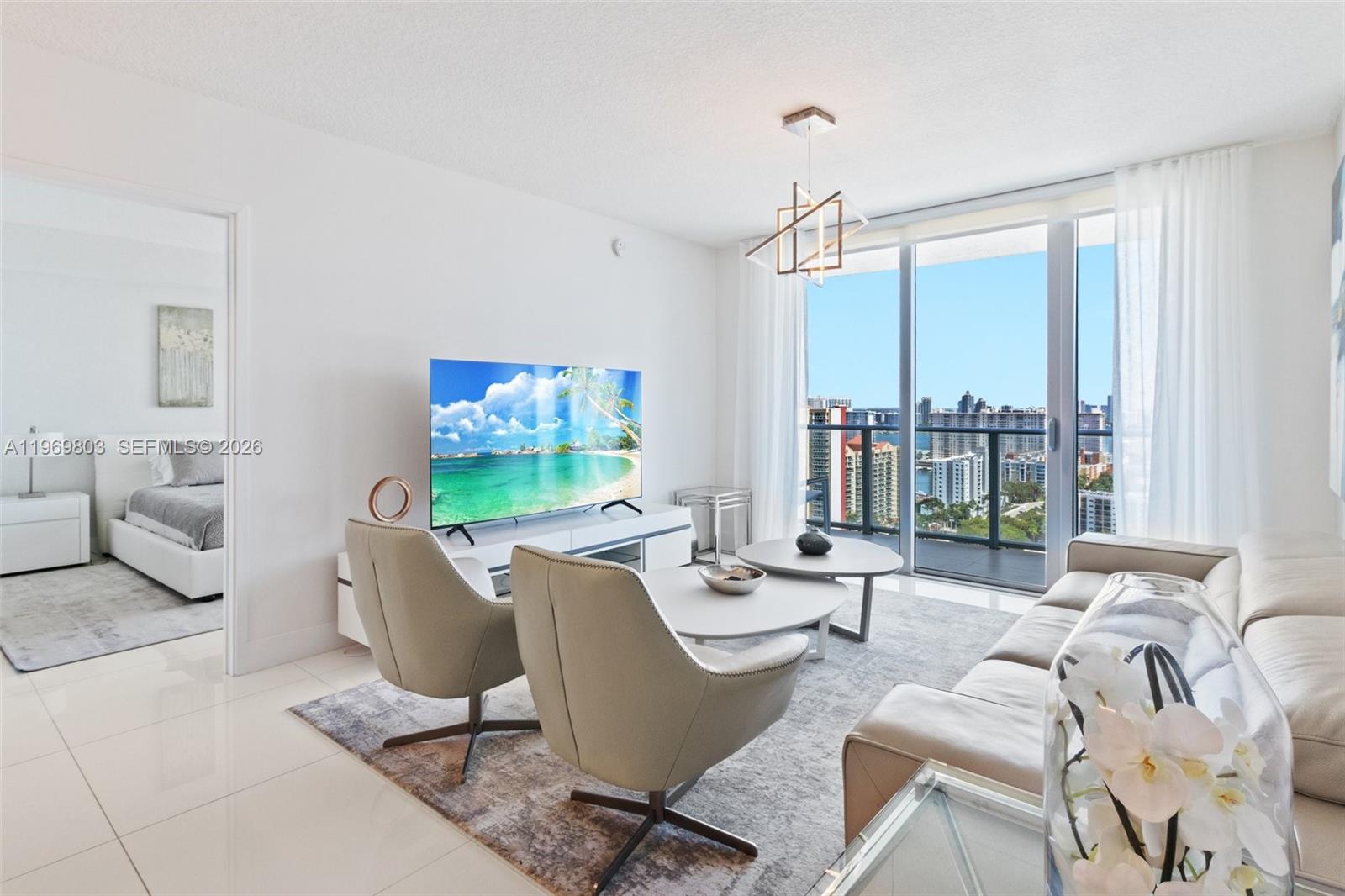 PARQUE TOWERS CONDO - Residential