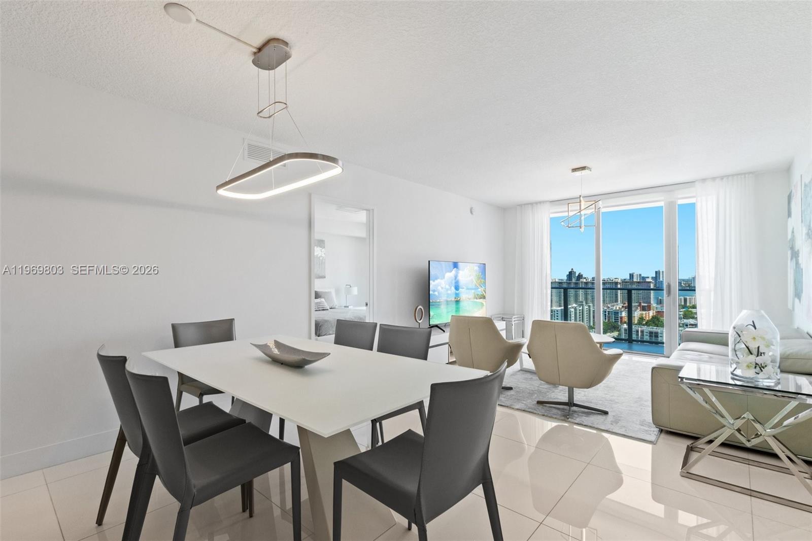 PARQUE TOWERS CONDO - Residential