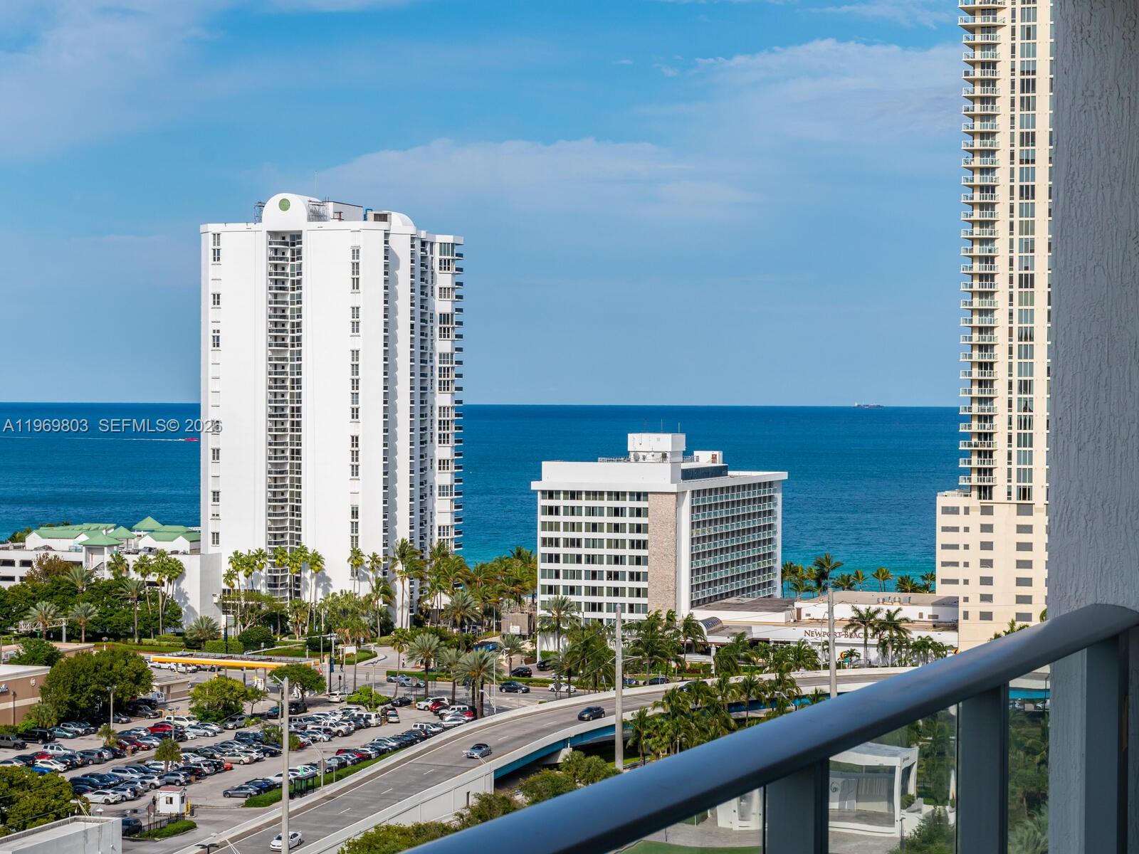 PARQUE TOWERS CONDO - Residential