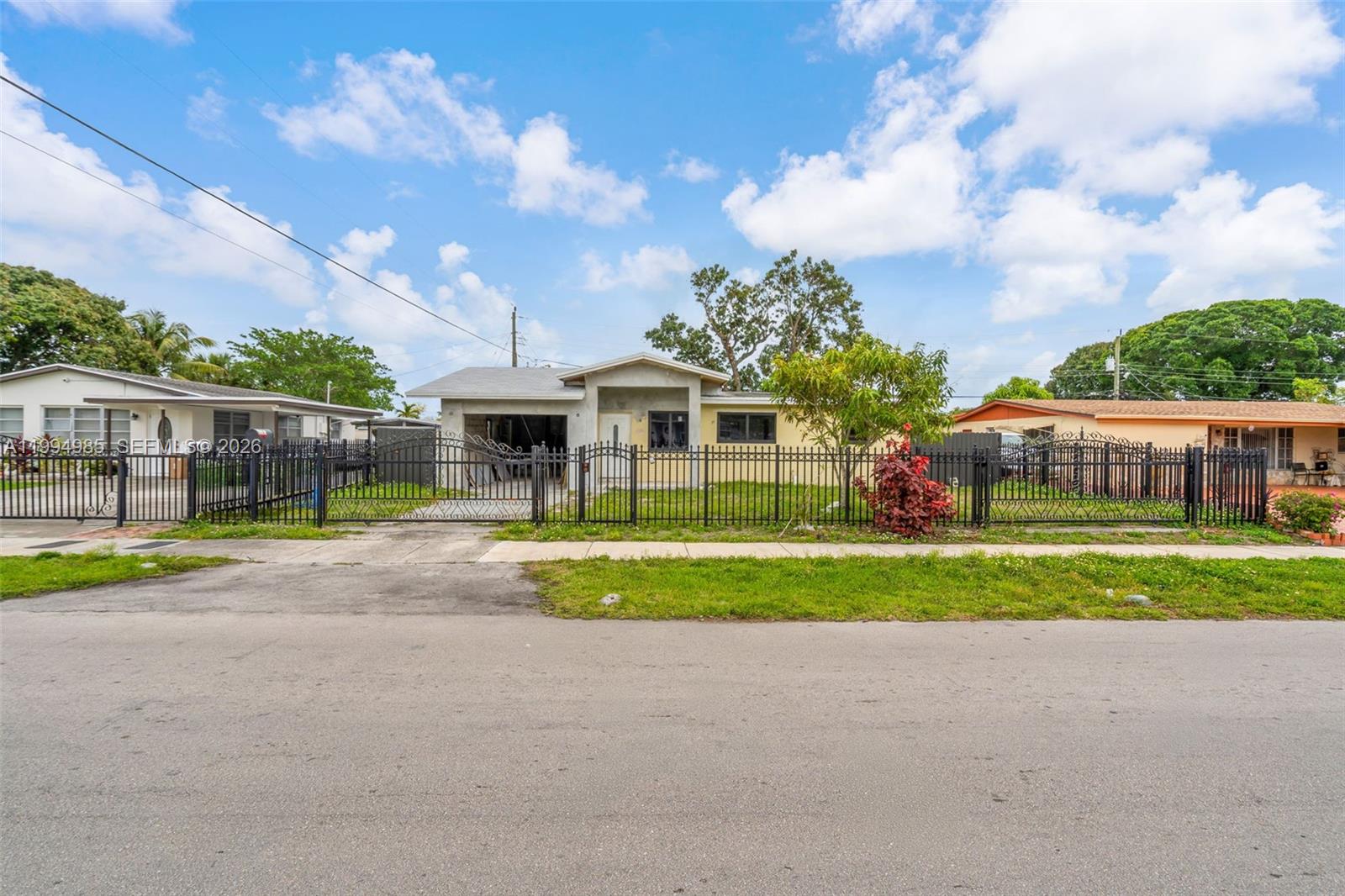 LAKE AIRE ESTATES - Residential