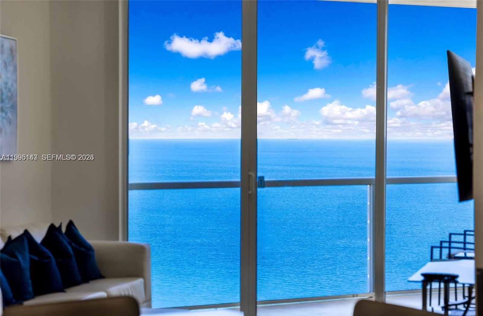 LA PERLA CONDO - Residential