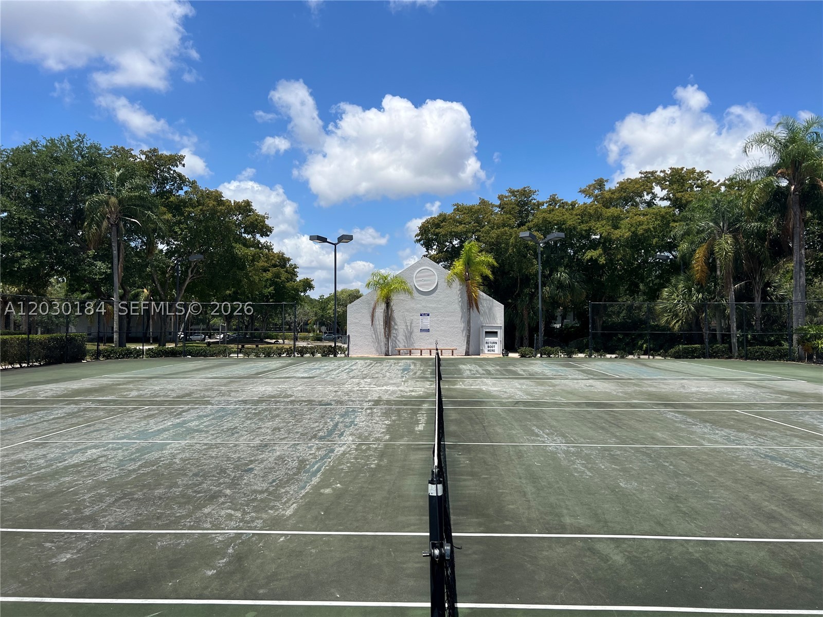 COCO PARC CONDO - Residential Lease