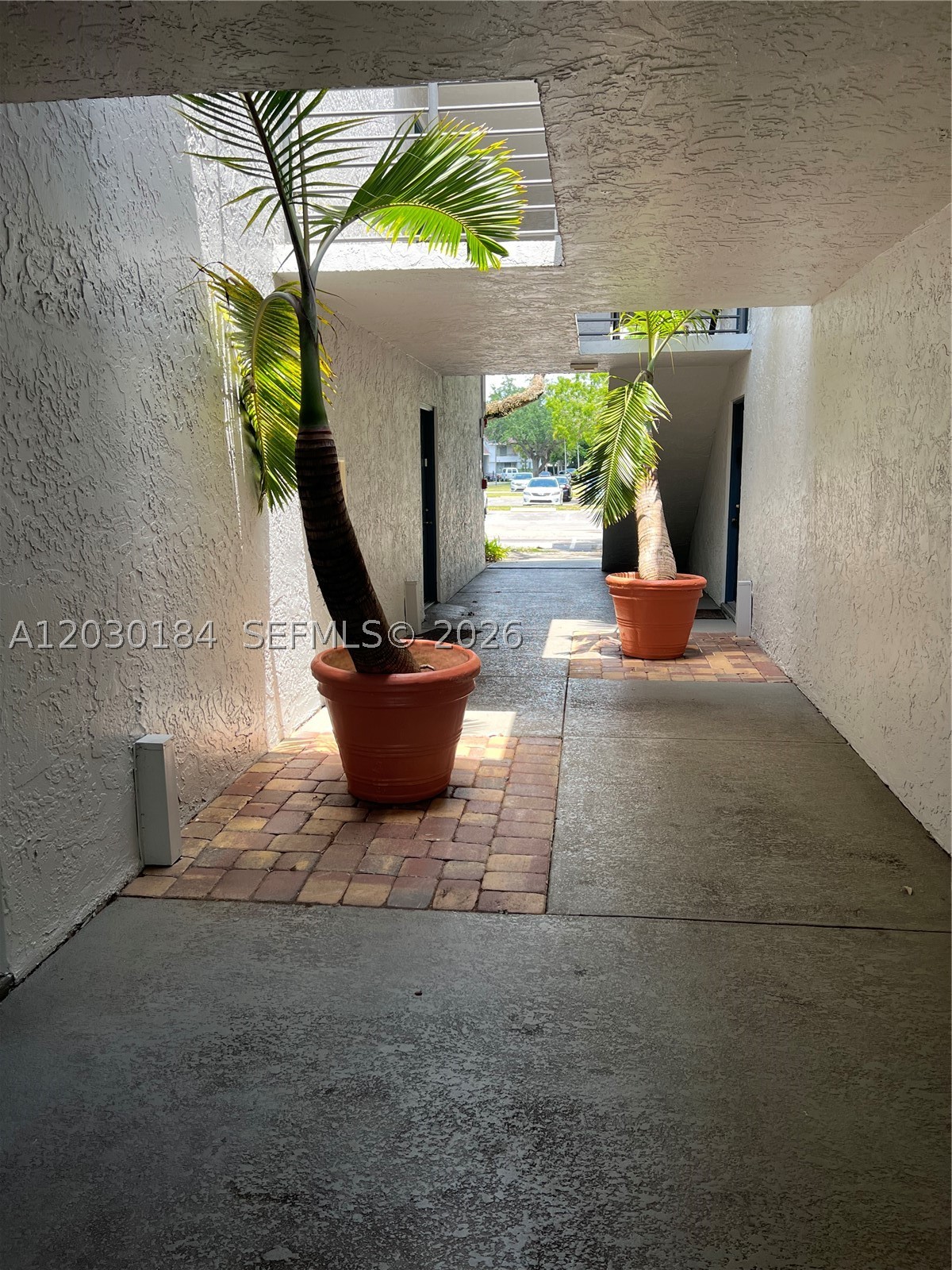 COCO PARC CONDO - Residential Lease