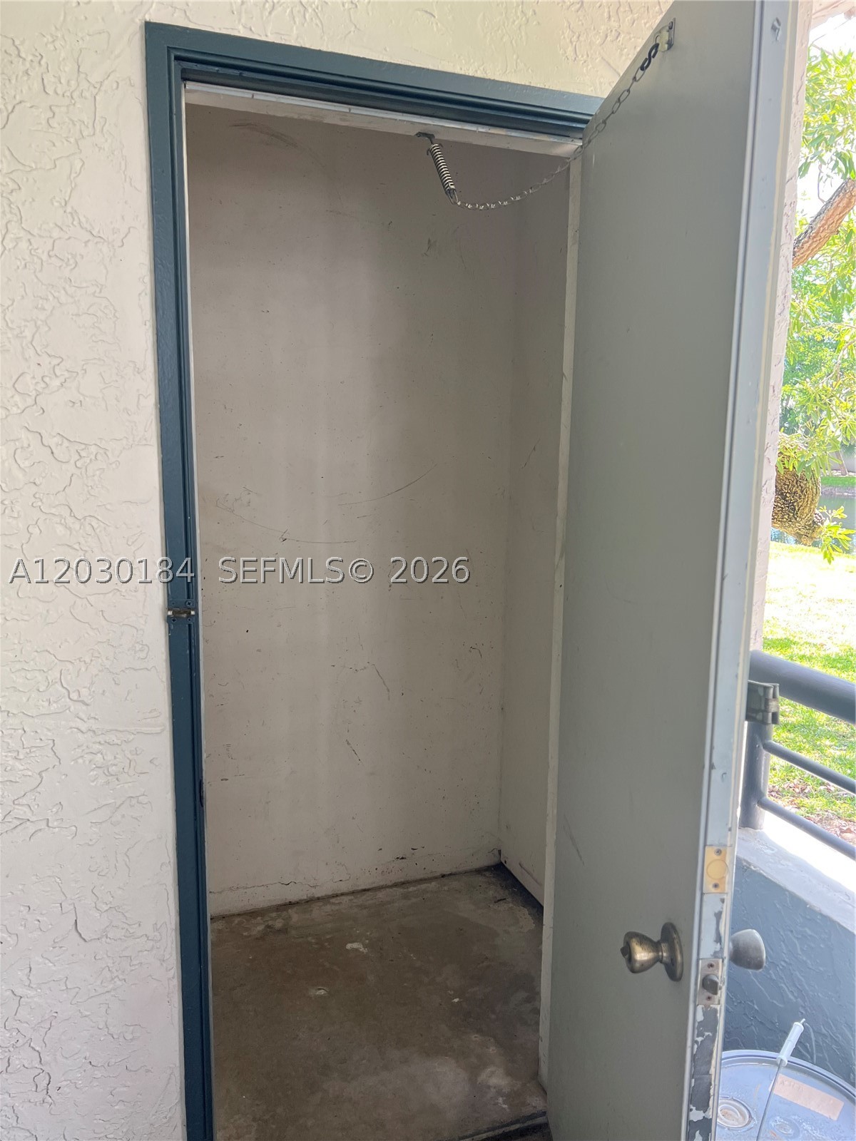 COCO PARC CONDO - Residential Lease