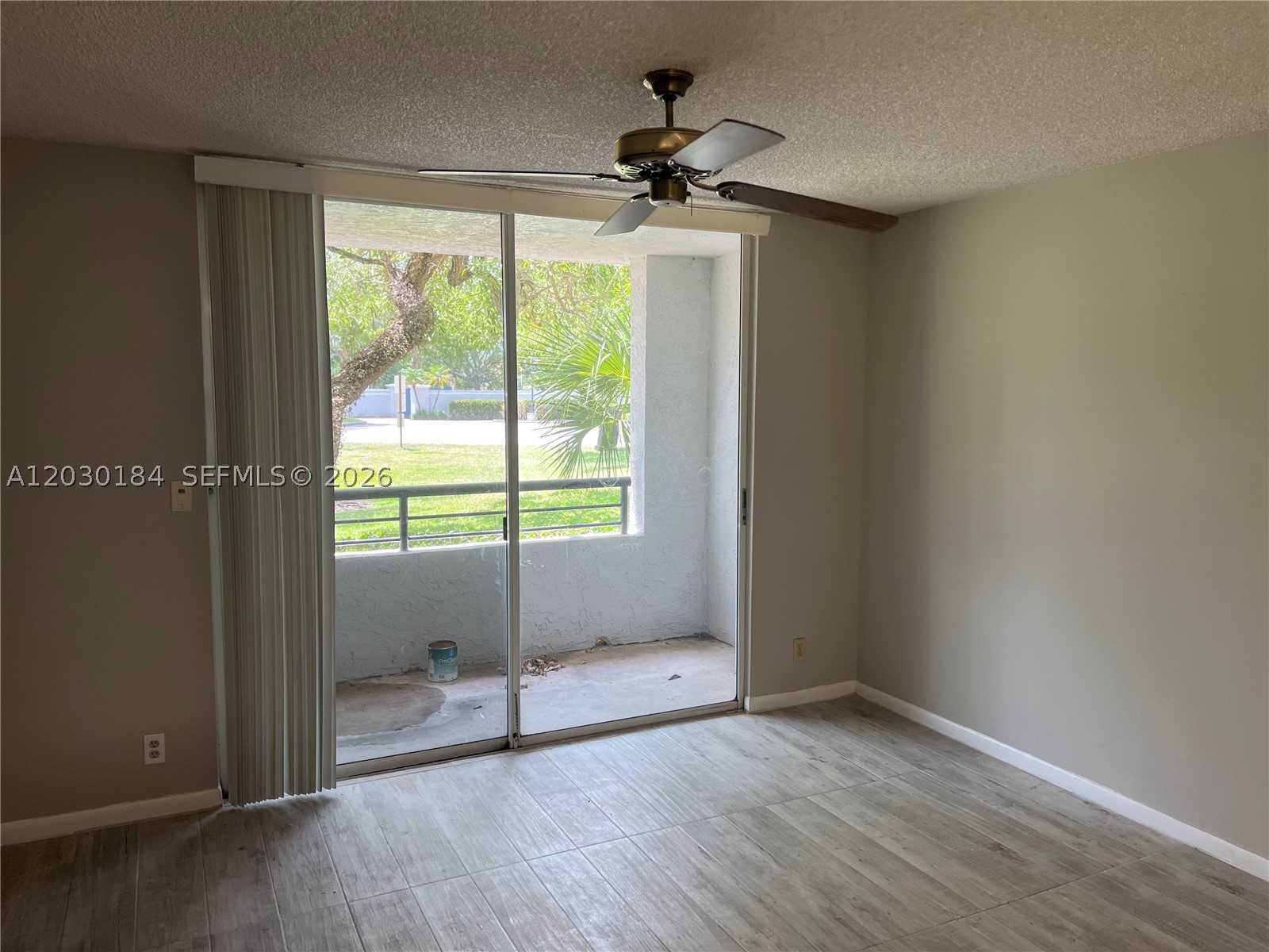COCO PARC CONDO - Residential Lease