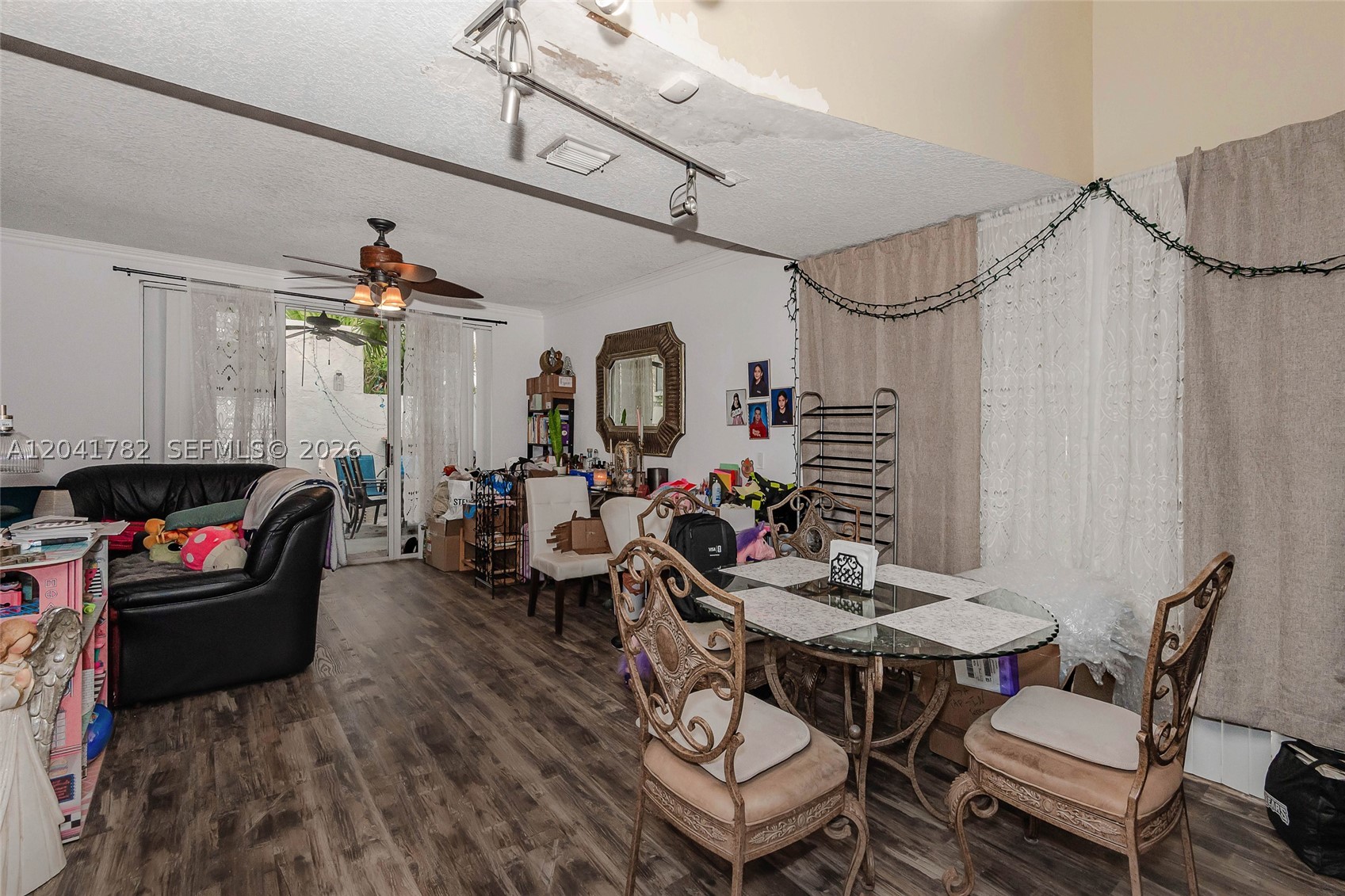 CROSS CREEK TOWNHOMES PLA - Residential