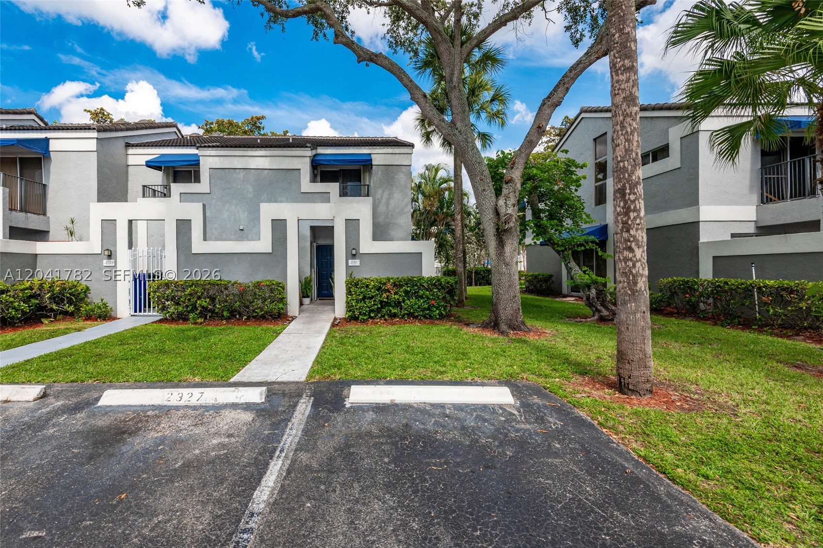 CROSS CREEK TOWNHOMES PLA - Residential