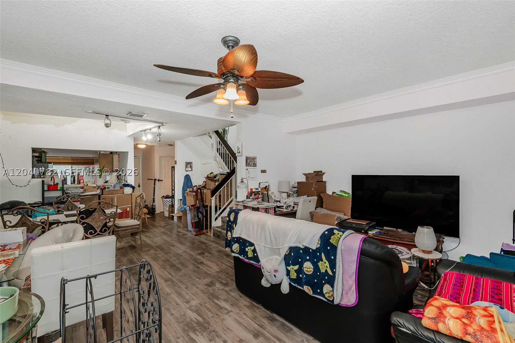 CROSS CREEK TOWNHOMES PLA - Residential