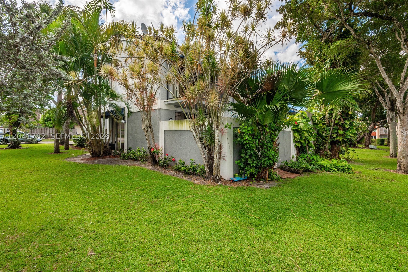CROSS CREEK TOWNHOMES PLA - Residential