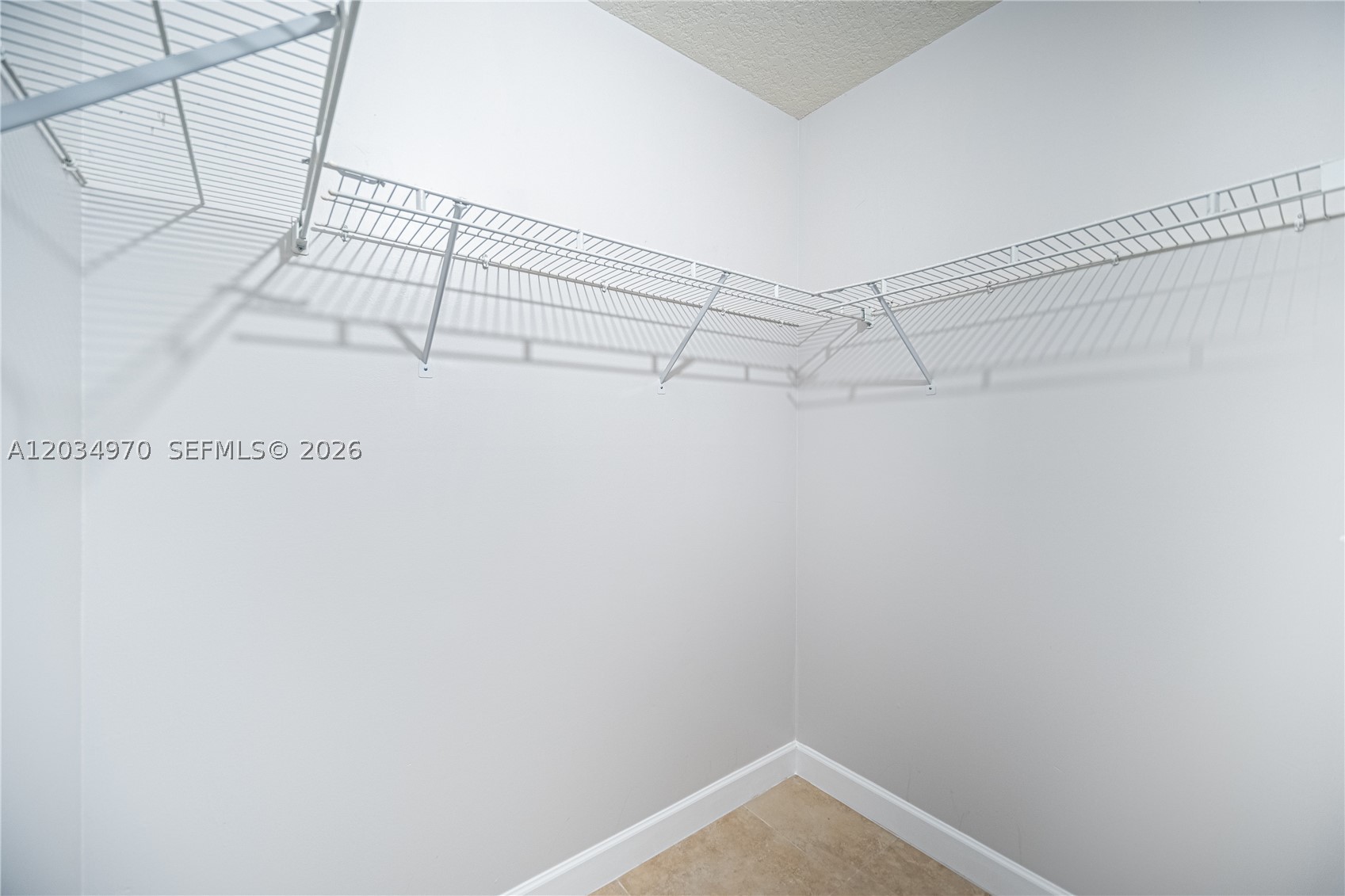 VILLAS AT THE HAMMOCKS CO - Residential