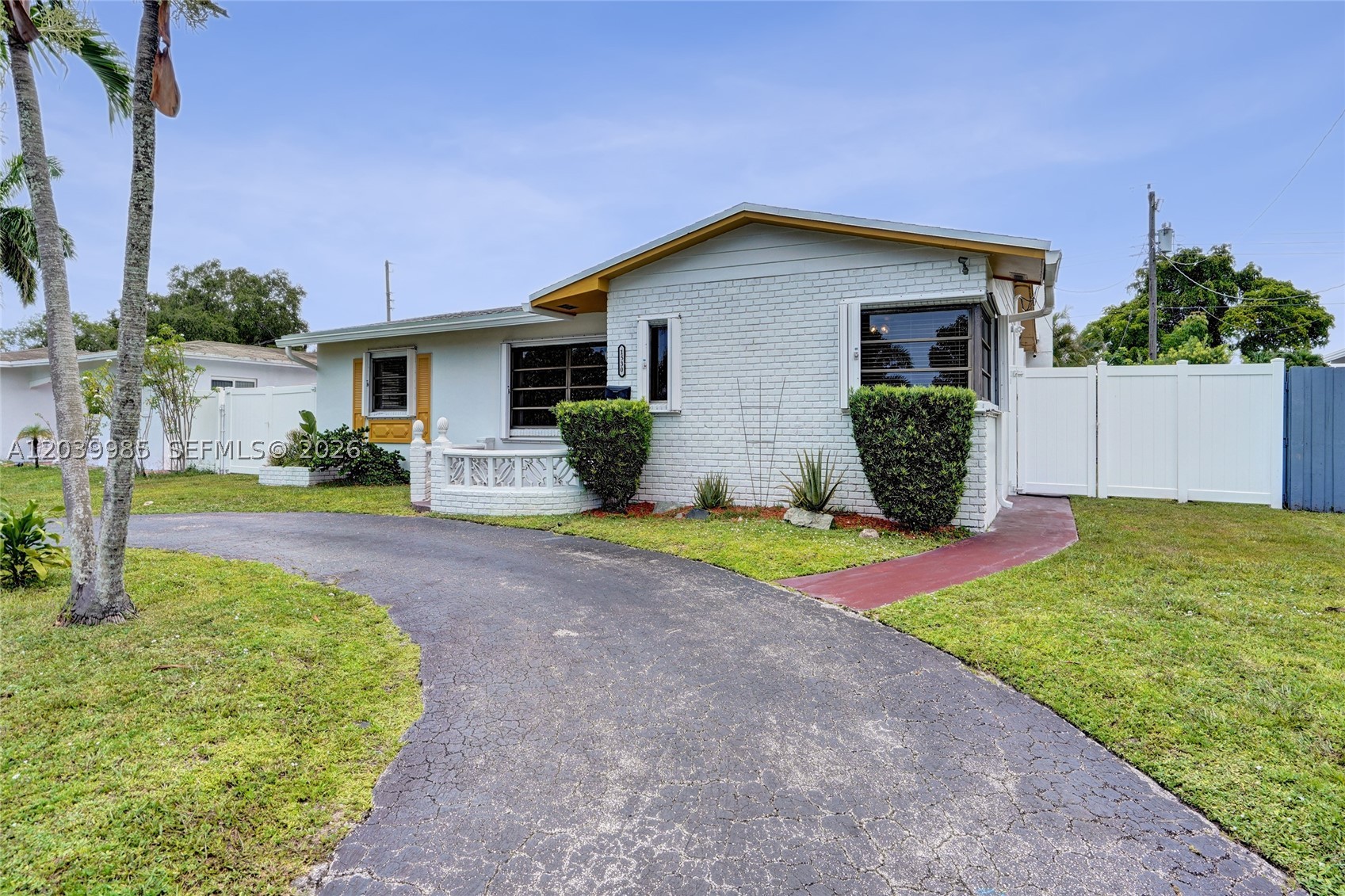 BOULEVARD HEIGHTS SECTION - Residential