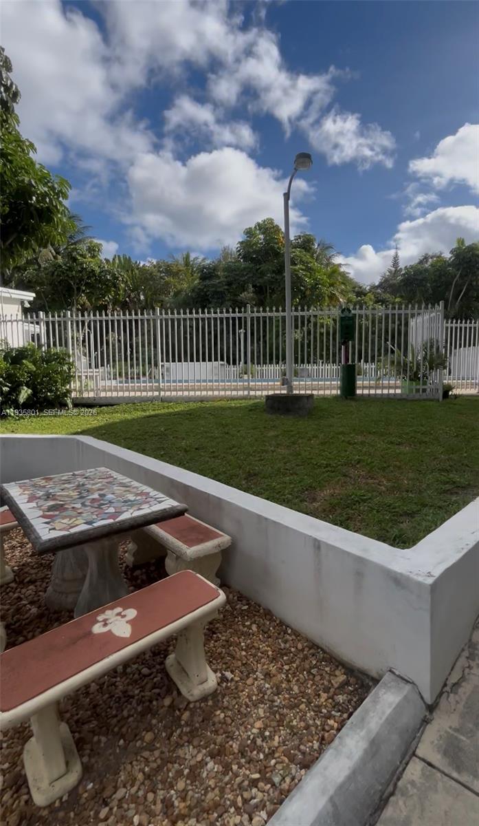 RIVERVIEW VILLAGE CONDO - Residential