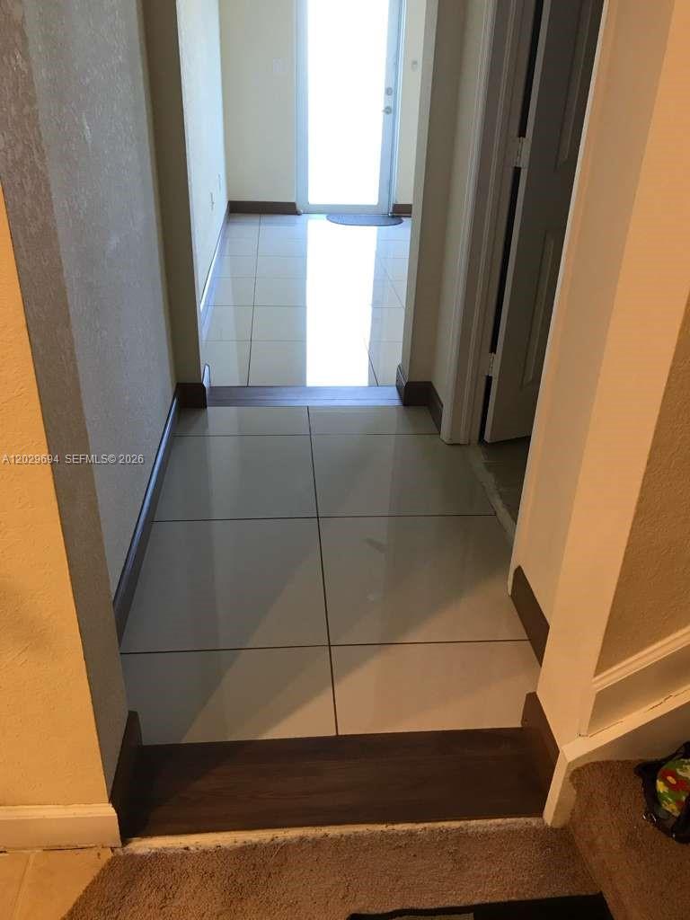KENDALL COMMONS RESIDENTI - Residential