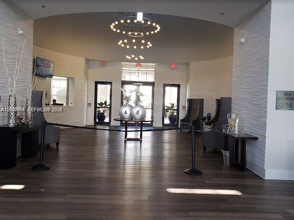 KENDALL COMMONS RESIDENTI - Residential