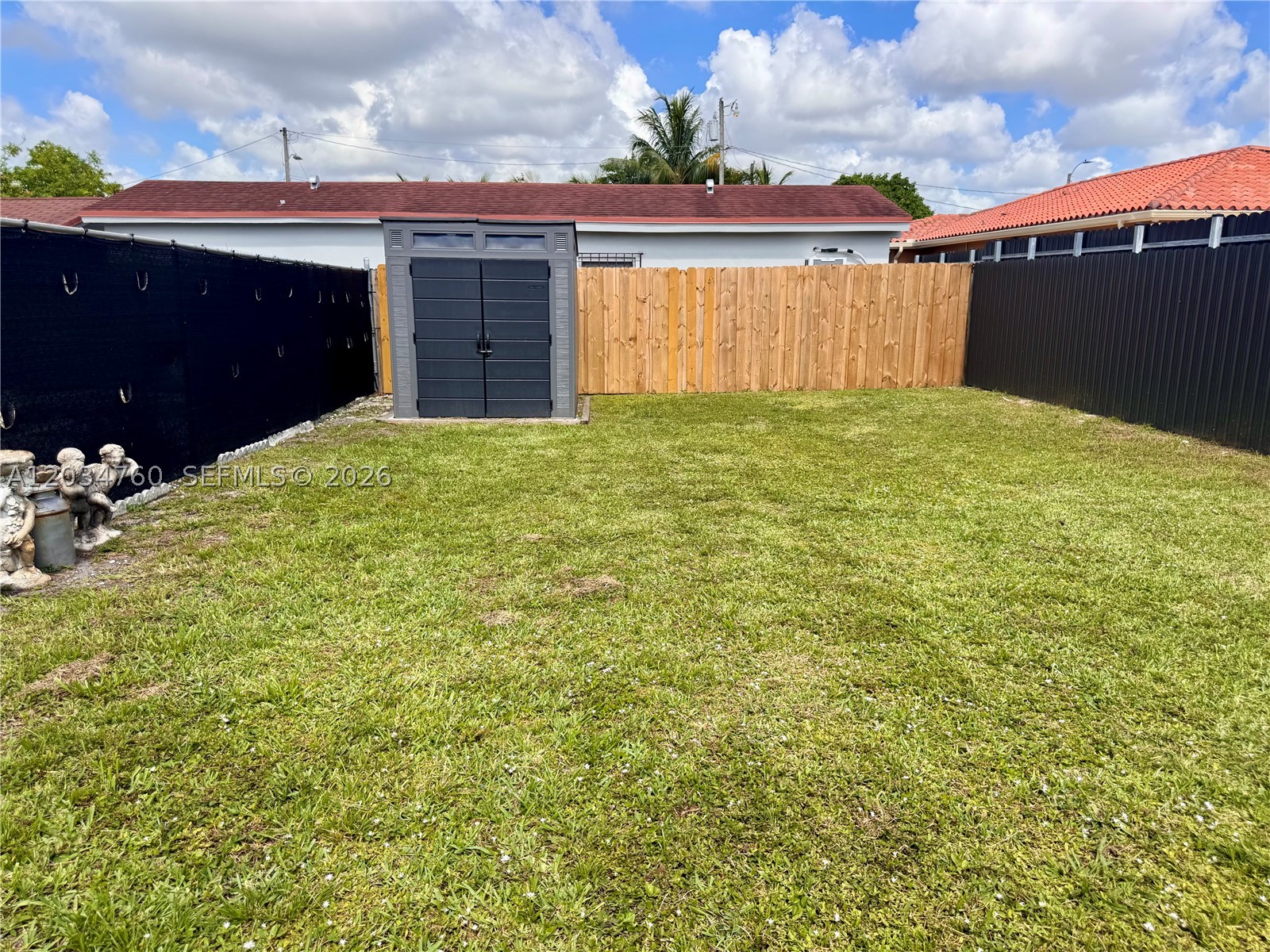 COMFORT GARDENS 1ST ADDN - Residential Lease