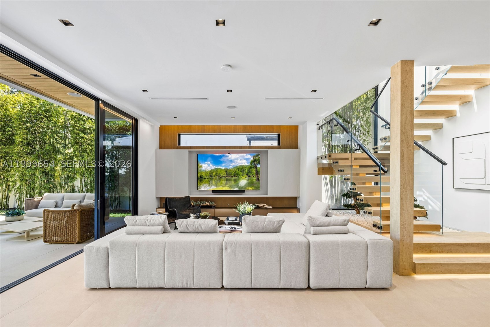 BEACH VIEW ADDN - Residential